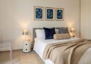 Top Avola