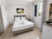 Top Finikounta