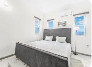 Skydweller Suites