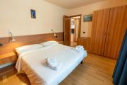 Pinzolo Dolomiti Apartment & Free Park
