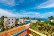 Top Caye Caulker