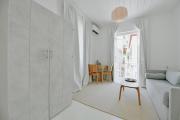 Top Hydra