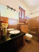 Shek Residence
