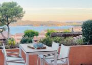 Apartment with Terrace, Sea View, swimming-pool & Sunset