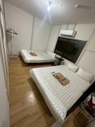 Newly opened 6LDK USJ Hotel Family friendly Free parking 10 minutes to USJ 道頓堀 関西空港 大阪城 海遊館