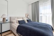 Stylish Apartment with Parking and Balcony by Noclegi Renters