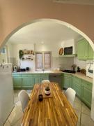 Top Arles