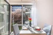 Rooftop Access - Balcony - Central