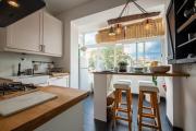 Elegant Apartment in Cascais with Fireplace - 80 m²