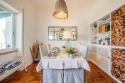 Elegant Apartment in Cascais with Fireplace - 80 m²