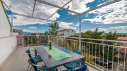 Spacious apartment with terrace and sea view in Jadranovo