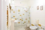 Refined Apartment in Lastra a Signa - 77 sqm - Air Conditioning