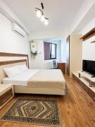 Studio simple for couple