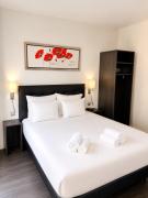 Hotel Douglas