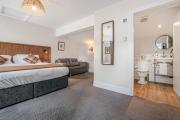 Top Knutsford
