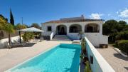 Bohemian villa with pool & mountain view