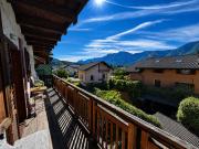 Casa Anna apartment with balcony near the lake
