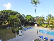 Modern 1 Bed Condo with Pool in Holetown