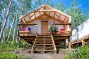 Cabins Over Crag Lake Glamping Lynx