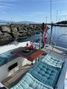 Top Nyon