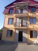 Sweet Family House
