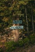 CabinsOver Crag Lake Glamping Bear