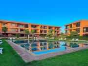 Chic Apartment - Pool - Private Residence
