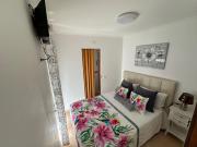 Casa Prédio triplex - Faneca Apartamentos