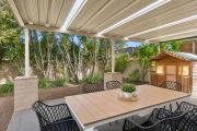 Top Caroline Springs