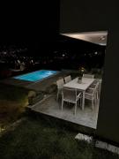 Top Bar