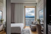 Top Nyon