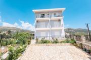 Top Himare