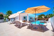 Perla de Baladrar - by Holiday Rentals Villamar