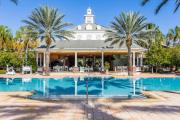 Outstanding condo with sensational views on golf r