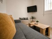 Modern Semi-Basement Αpt - Vibrant Kypseli by ΜΡS