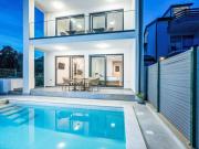 Holiday Home Villa Artec mit Meerblick by Interhome