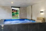 Magnifica Casa Terraza Jacuzzi y Vista al Bosque