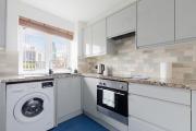 Calming 2BDR Waterfront Flat with Fantastic Views