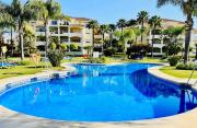 2 Terraces Pool & Parking for 5 Guests