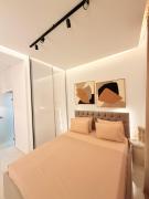 Top Piraeus
