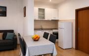 Lovely Apartment In Vir With Wifi