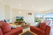Top Tathra