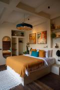 Design-Led 2BR Berawa - Pool & Garden