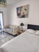 Cannes Cousin Studio