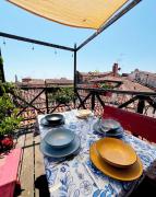 Ca Sabrina - Terrace overlooking the rooftops of Venice