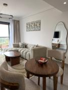 1BR Kilimani Apt Pool, Gym, Balcony, Junction Mall