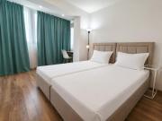 Spesious apt "Studentska" with sea view