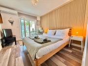 IN-Cascais - Suite Deluxe with Terrace & Villa with Pool