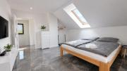 Family house with jacuzzi and sauna, Žiar