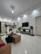 Căn hộ 70m2 gần sân bay - Khóa một phòng